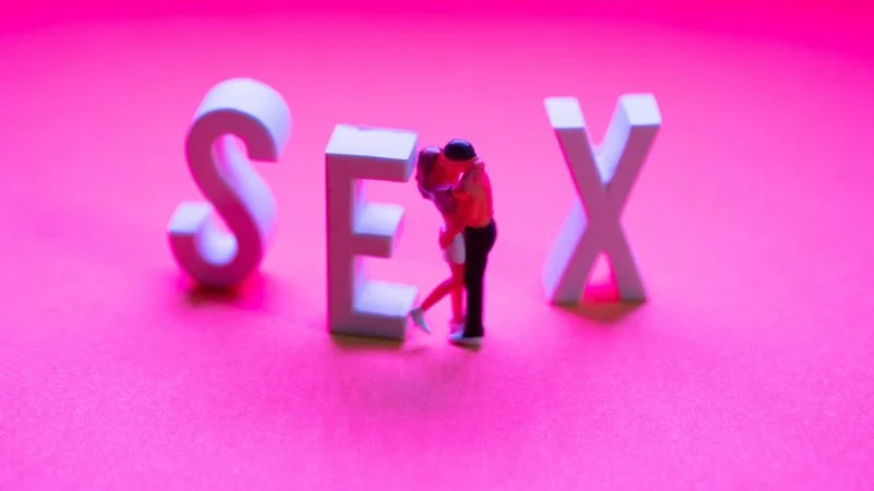 „SEX EDUCATION” – reż. Laurie Nunn