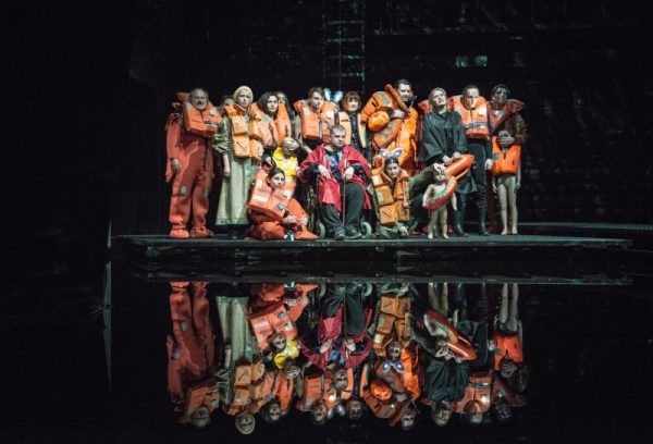 „PODOPIECZNI” – spektakl Teatru Starego – reż. Paweł Miśkiewicz.