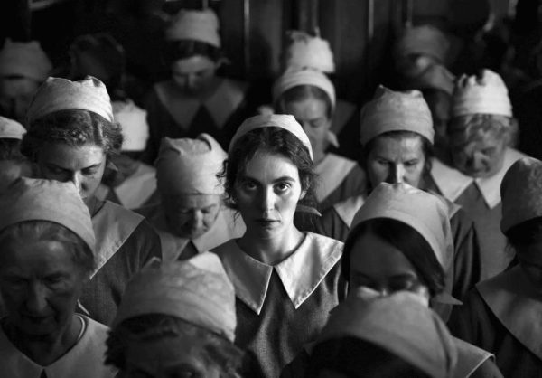 FILM „DZIEWCZYNA Z IGŁĄ”