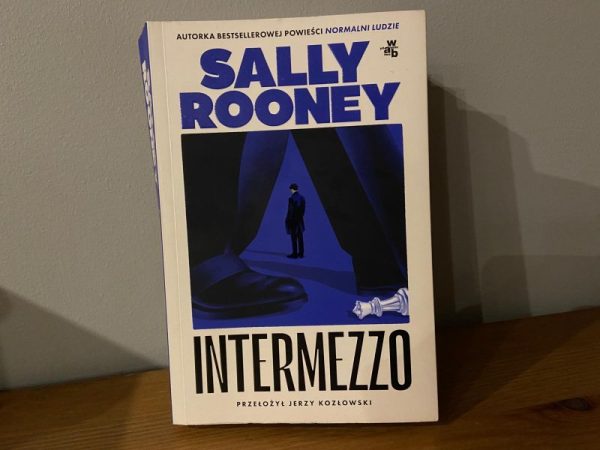 „INTERMEZZO” SALLY ROONEY